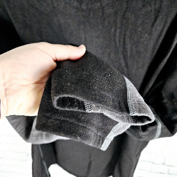 KUHL | Revel ¼ zip pullover long sleeve lightweight sweater - Picture 4 of 8